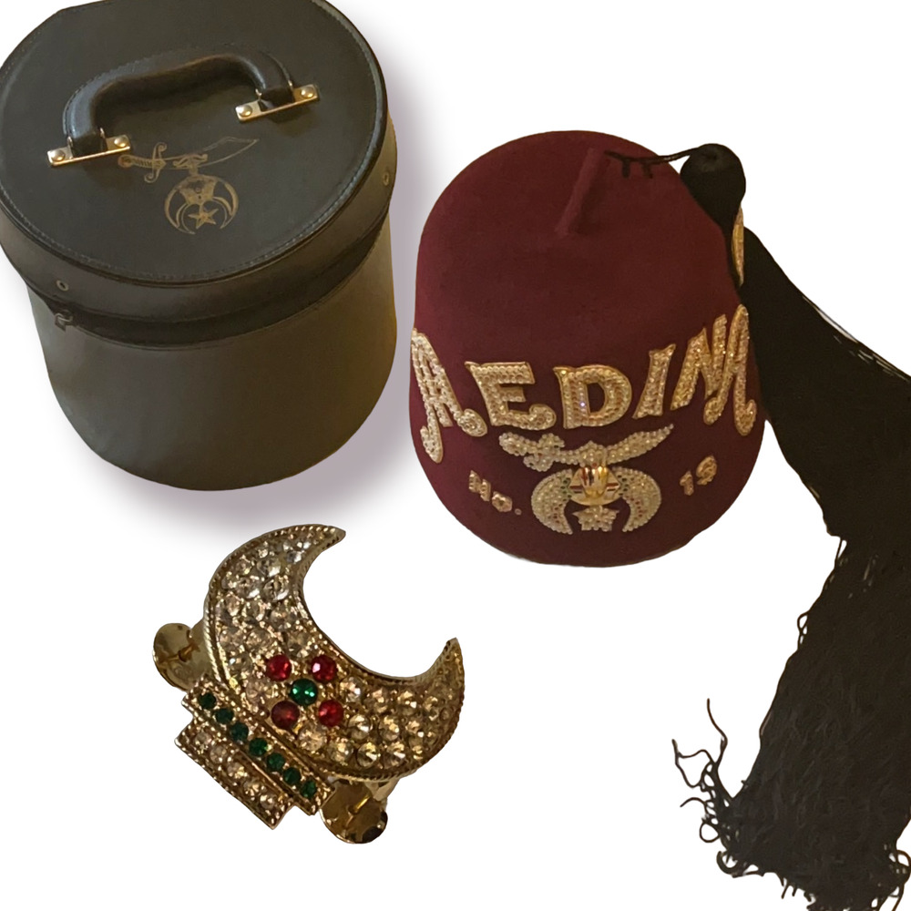 Vintage Masonic Freemason Jeweled Shriner Hat, Crescent Hat Pin  & Case
